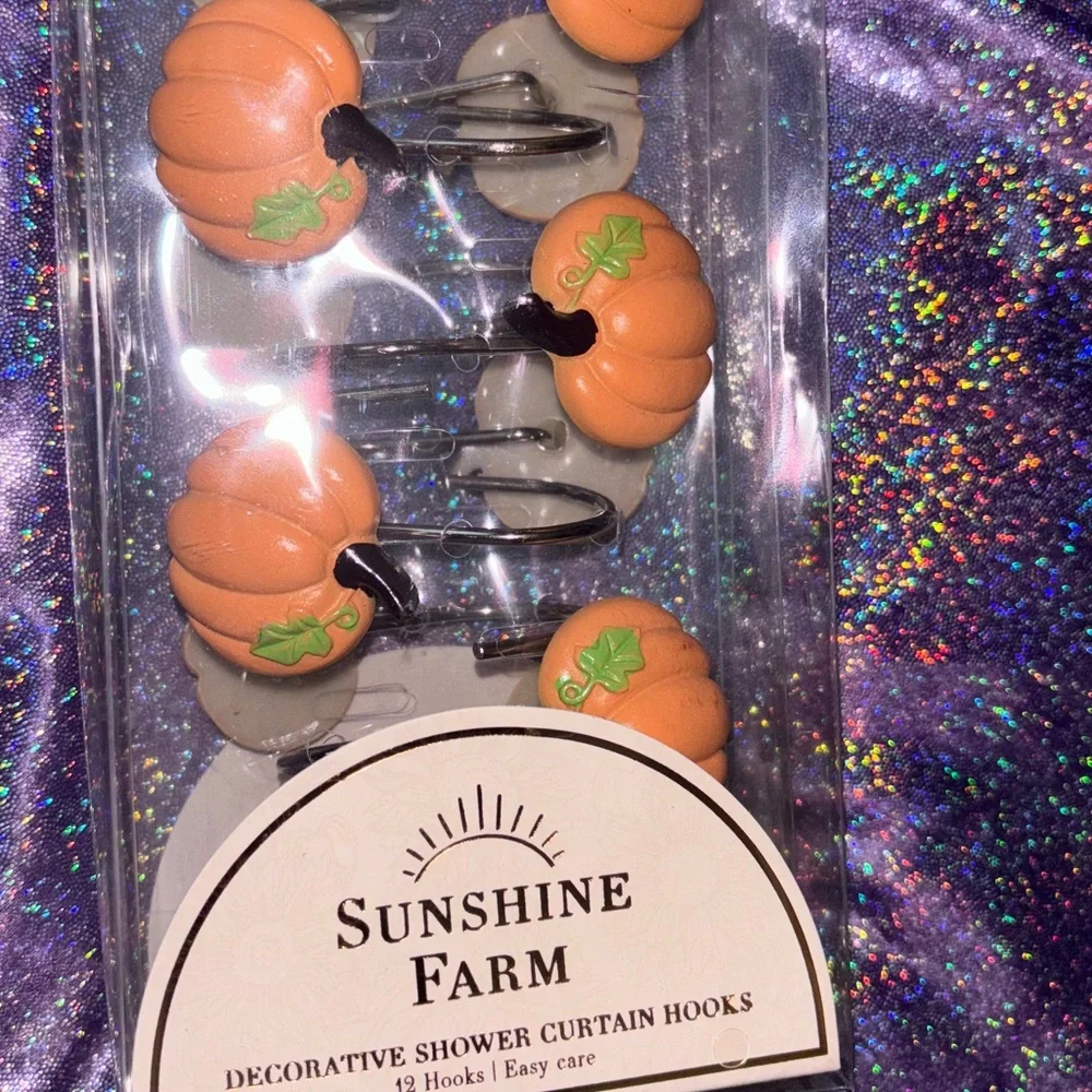 Pumpkin Shower Hooks